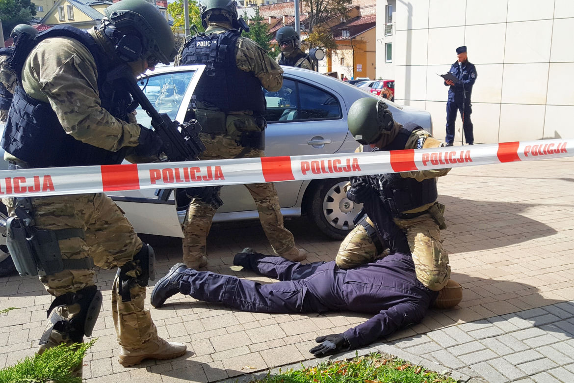 Atak terrorystyczny w Urzędzie Marszałkowskim w Rzeszowie? To tylko ćwiczenia