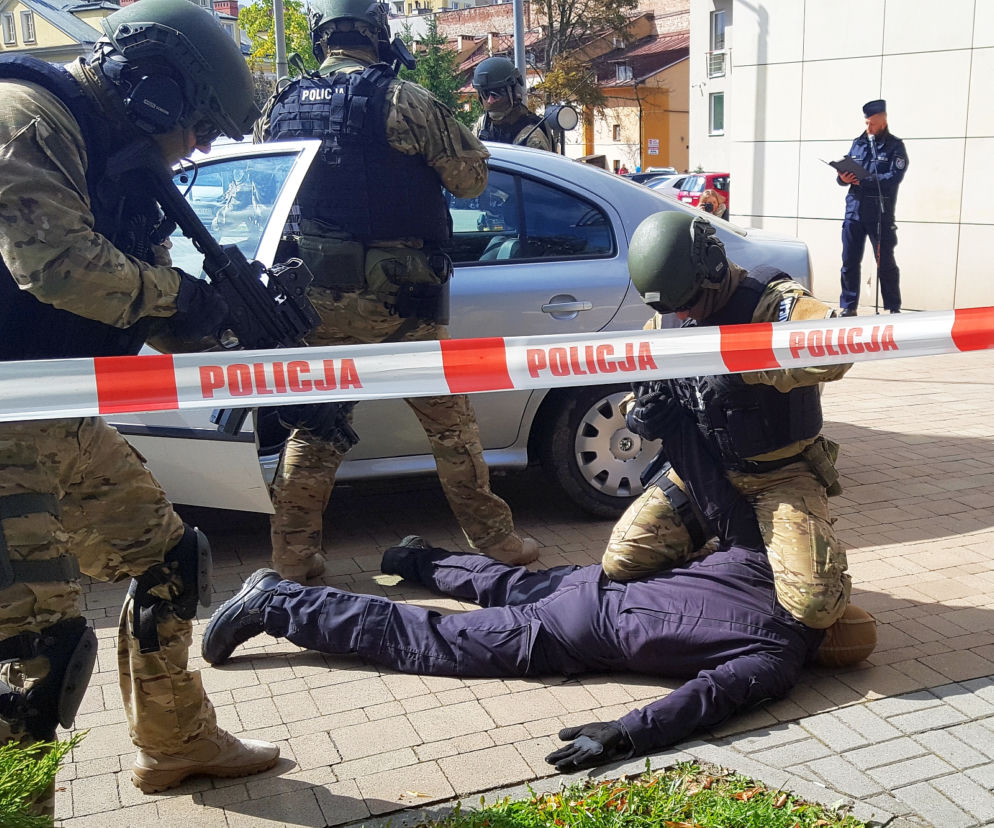 Atak terrorystyczny w Urzędzie Marszałkowskim w Rzeszowie? To tylko ćwiczenia