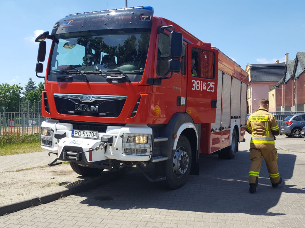 Kolejne alarmy bombowe w placówkach oświatowych w pow. leszczyńskim 