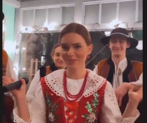 M jak miłość. Franka (Dominika Kachlik) na planie