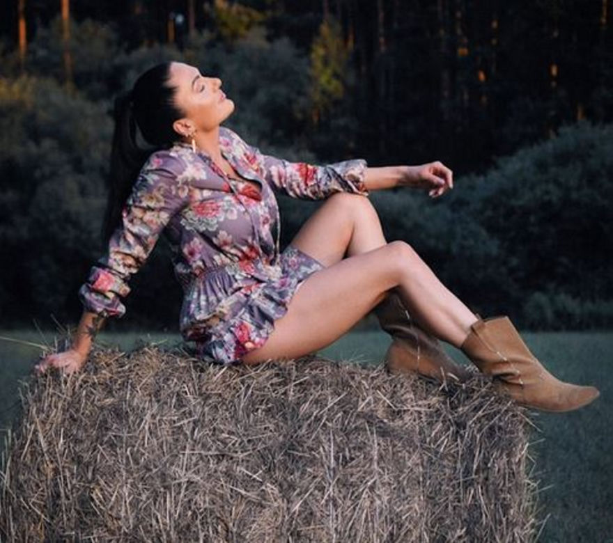 Ewa Brodnicka pokazuje wdzięki