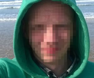 Rozłupali Piotrkowi czaszkę w świątyni