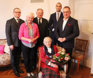 Brzesko: Pani Stanisława żyje już 103 lata! Ile brakuje jej do rekordu? 