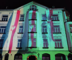Historia Tarnowa opowiedziana światłem - mapping 3D na Placu Kazimierza