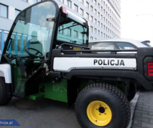 John Deere Gator TE - radiowóz policji