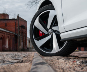Volkswagen Golf 2.0 TSI GTI Performance 245 KM