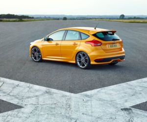 2015 Ford Focus ST facelifting