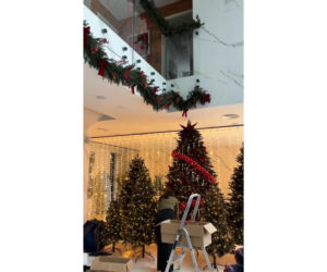 Wielka metamorfoza willi Klaudii Halejcio. Wydała majątek na ozdoby świąteczne