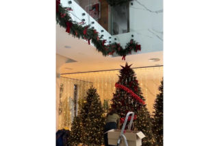 Wielka metamorfoza willi Klaudii Halejcio. Wydała majątek na ozdoby świąteczne