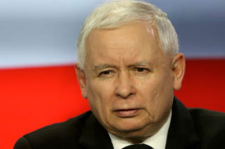 Jarosław Kaczyński ma radę dla Polaków: Trzeba palić wszystkim, poza oponami
