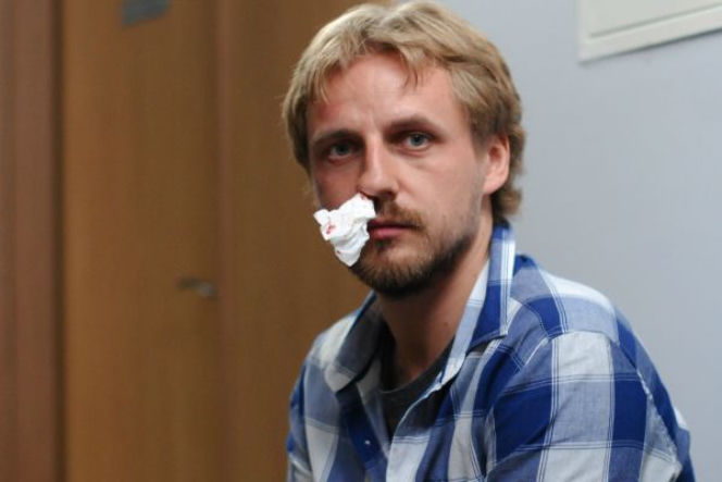 O mnie się nie martw odc. 1. Krzysiek (Paweł Domagała)
