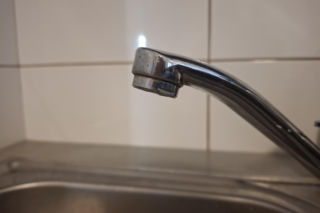 Żar z nieba, a woda w Grabówce nie nadaje się do picia i kąpieli