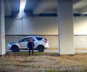 Złodziej fotopułapki zgłosił się na policję