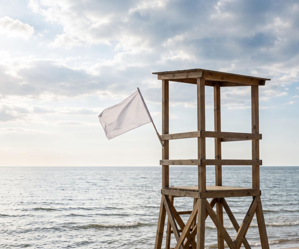 Sinice Rowy. Czy w Rowach można się kąpać 30.08? Flaga, warunki pogodowe