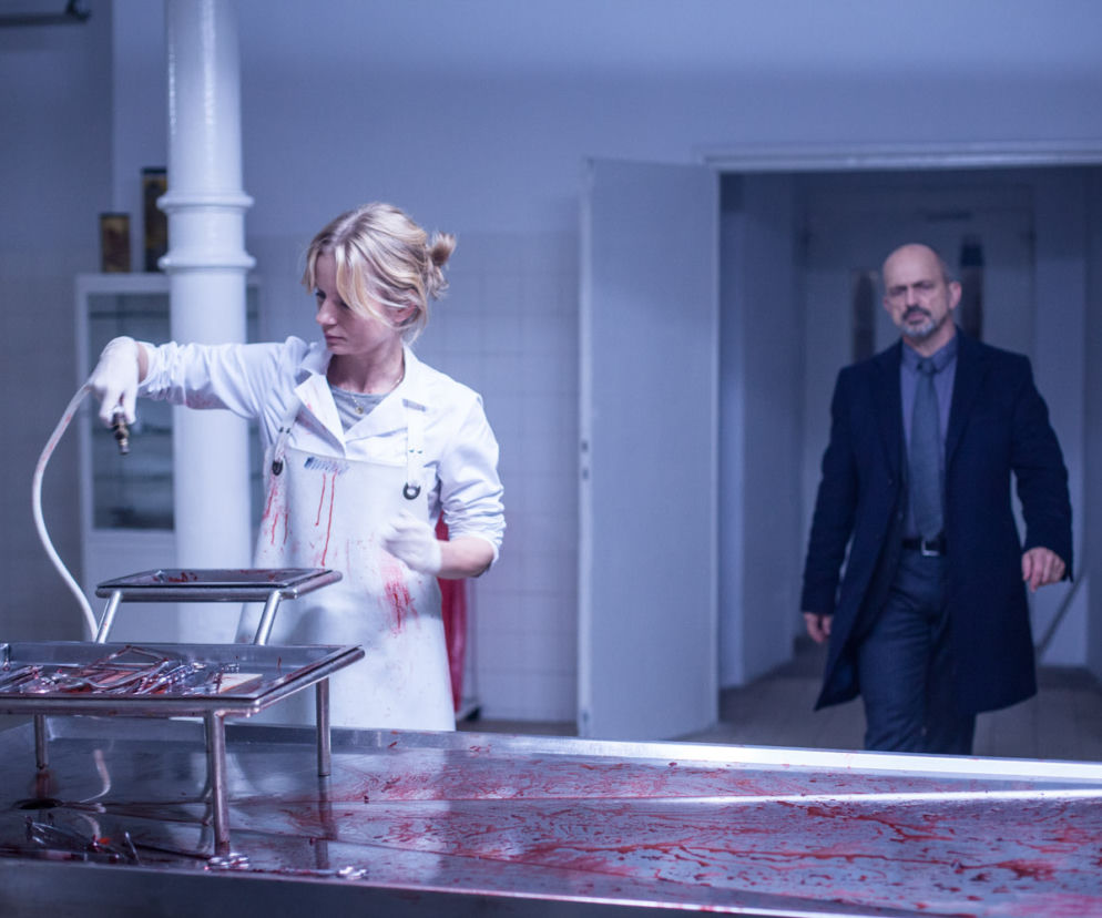 Prokurator nowy serial w TVP2. Kazimierz Proch (Jacek Koman),  Ewa Sidlecka (Magdalena Cielecka)