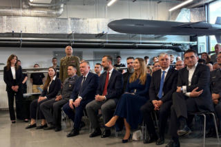 Polska armia zyskuje oczy i pazury. Wojsko kupuje setki dronów WARMATE, GLADIUS i FlyEye od Grupy WB