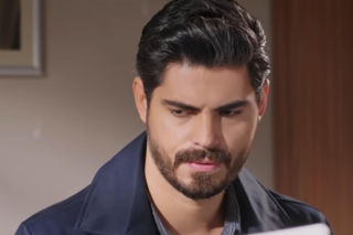 Panna młoda, odcinek 33: Cihan odkrywa prawdę o doktor Fusun i rusza na pomoc Hancer