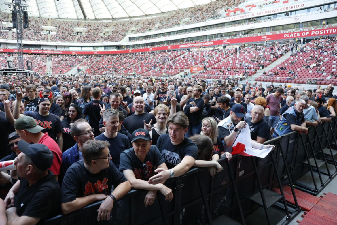 Koncert AC/DC w Warszawie (4.07.2025) - część pierwsza. Organizatorem koncertu jest Live Nation