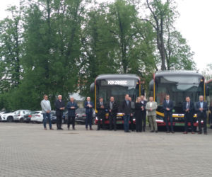 Przekazanie nowych autobusów