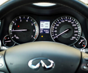 Infiniti Q70 2.2d Sport Tech
