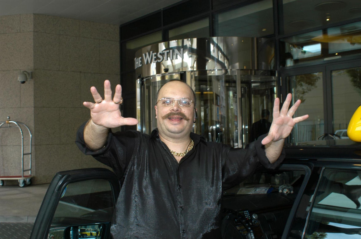 Krzysztof Skiba i jego wizerunek na przestrzeni lat. Tak zmieniał się lider Big Cyca