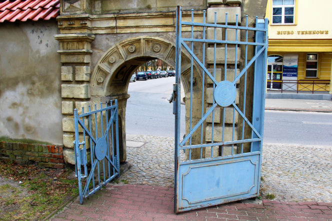 To miasto jest jednym z najpiękniejszych na Śląsku. Zachwyca unikatowym pałacem w województwie