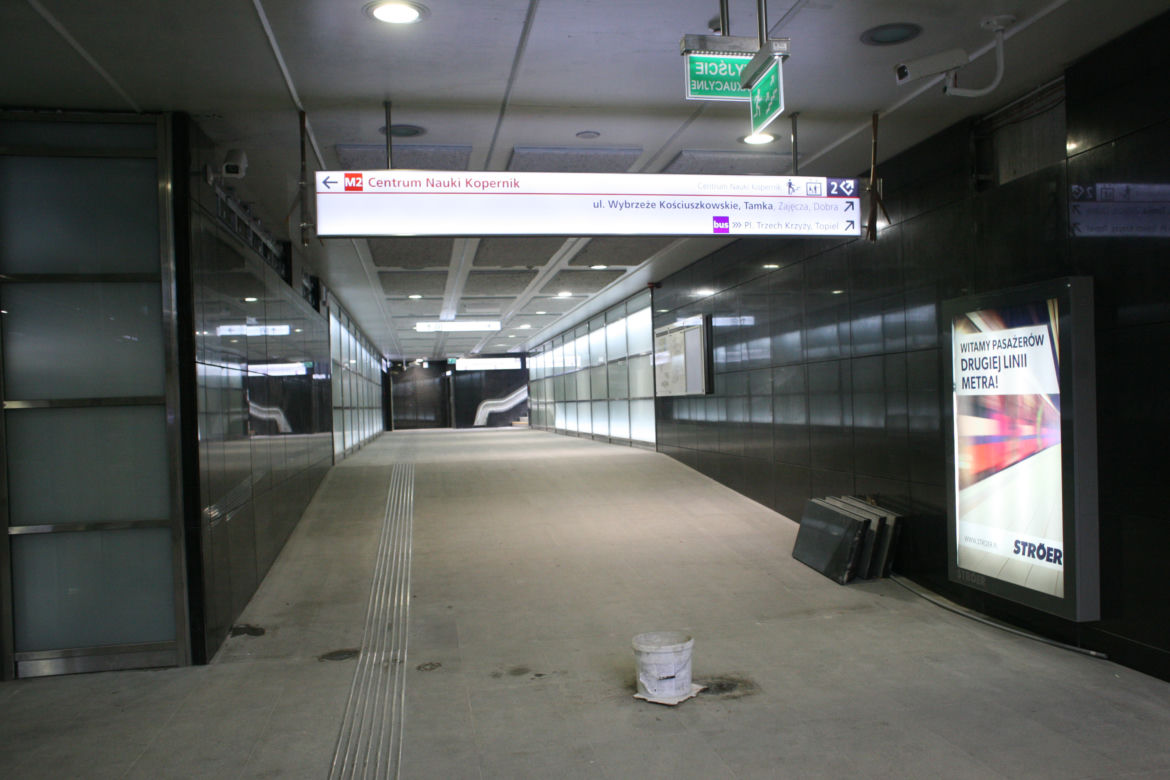 metro.