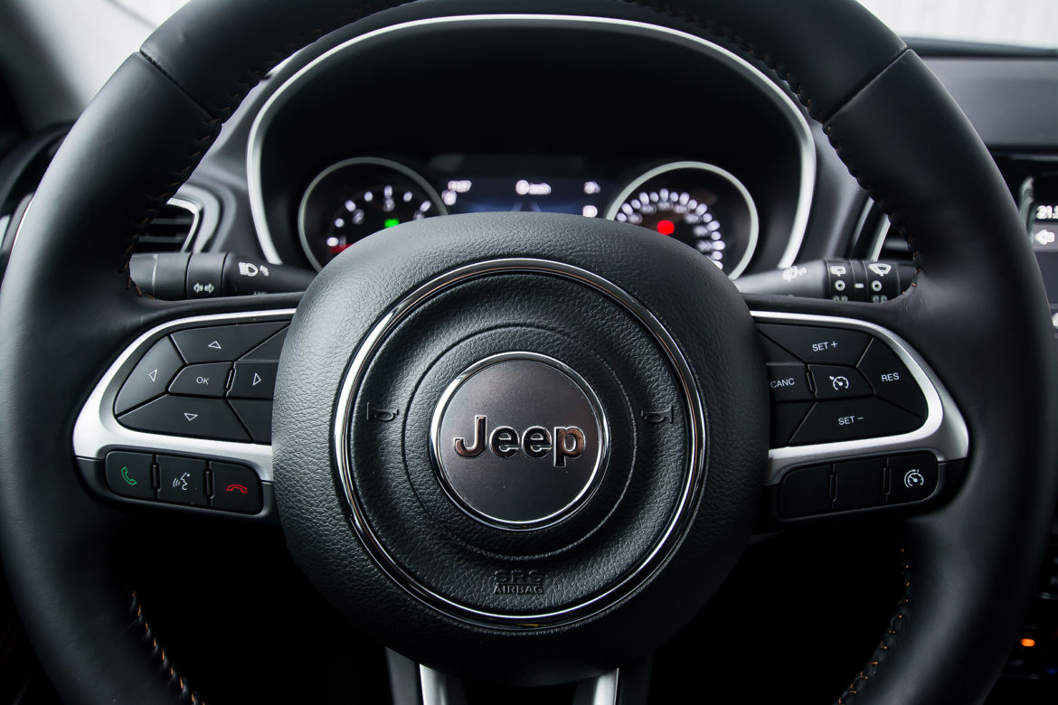 Jeep Compass 2.0 MJD 140KM AT9 4X4 LIMITED