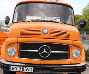 MPO Warszawa reaktywuje 54-letniego mercedesa!
