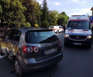 Wypadek w Nowym Sączu! Osobówka zderzyła się ze skuterem