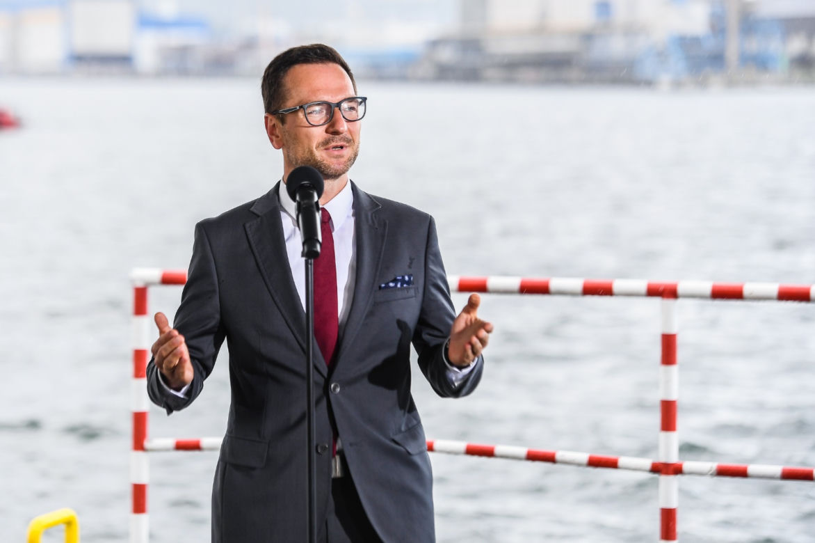 Morawiecki w Porcie Gdynia