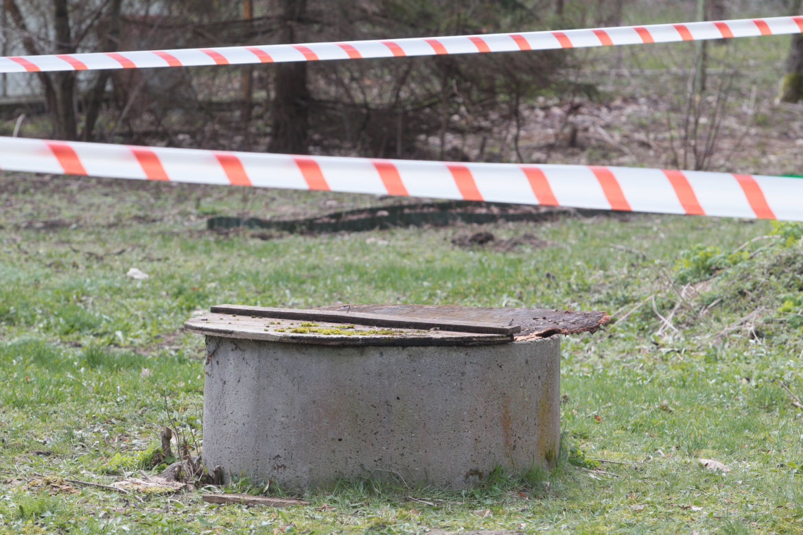 Koszmar pod Grodziskiem Mazowieckim. Dziewczynka wpadła do studni