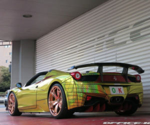 Ferrari 458 Spider Golden Shark