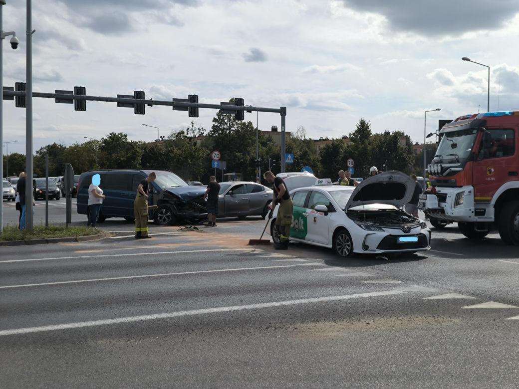 Wypadek pod Trapezem w Lesznie