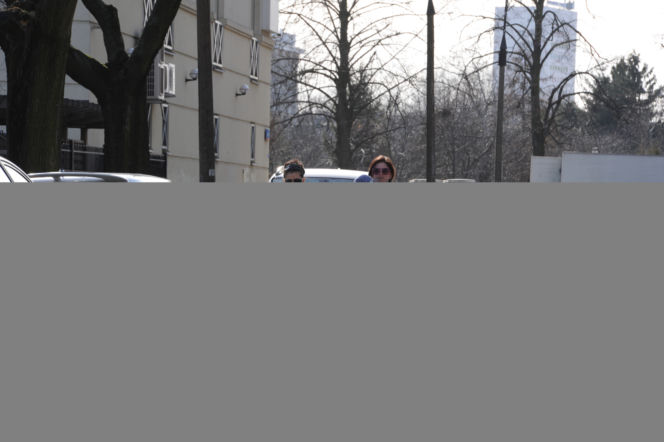 Cichopkowie chodzą z nianią na spacer