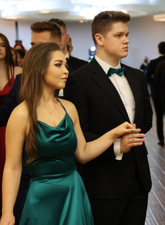 Studniówka Zespołu Szkół Elektronicznych w Lublinie. Tak bawią się tegoroczni maturzyści! 