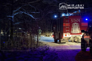 Śmiertelna zabawa na śniegu. 25-latek nie przeżył kuligu. Spadł z worka i uderzył w drzewo