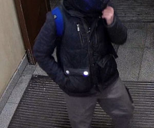 Poznań: Wyzywał radnego od ped**** i groził nożem. Szuka go policja