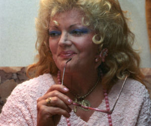 Violetta Villas