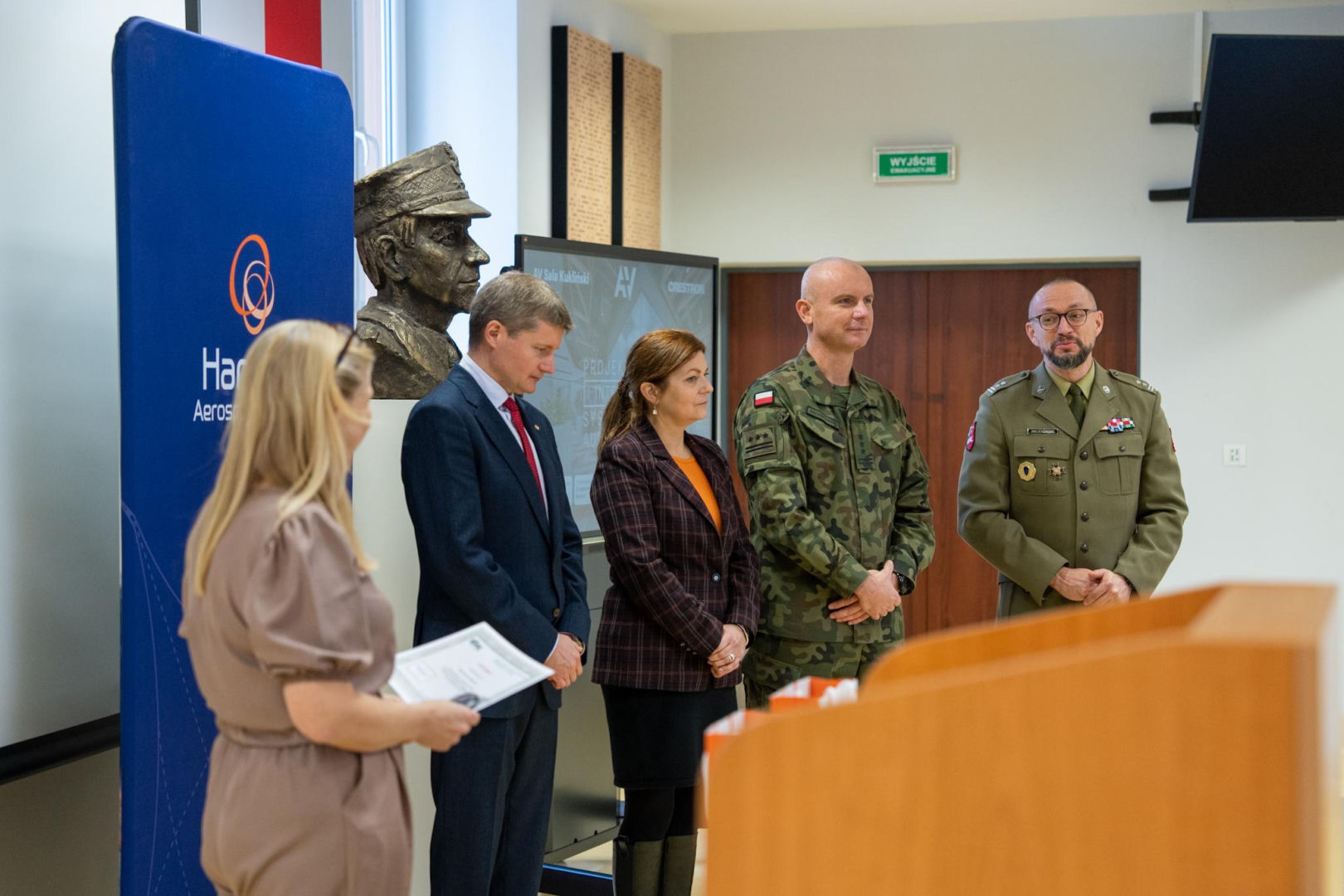 Hanwha Global Challenger Project. Nowoczesne laboratoria i stypendia dla przyszłych oficerów