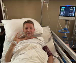 Marek Migalski po ciężkiej operacji tryska czarnym humorem. Boli tylko, gdy się śmieję