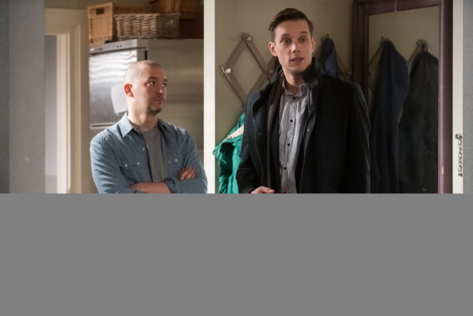 Na Wspólnej odc. 2690 Bogdan (Wojciech Brzeziński), Darek Żbik (Michał Mikołajczak)