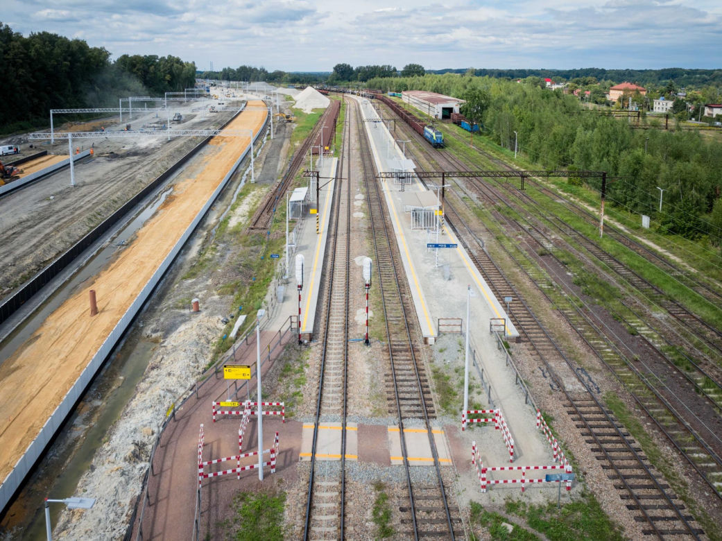 Gigantyczna inwestycja PKP w Zebrzydowicach. Pociągi pojadą szybciej po 600-metrowym moście