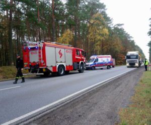Wypadek na dk 74 pod Bełchatowem