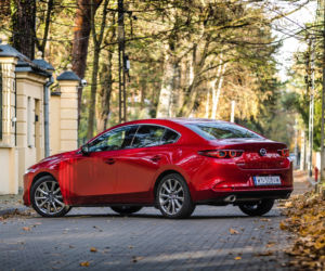 Mazda 3 Sedan 2.0 SKYACTIV-X 180 KM 6MT Enso