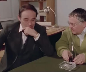 Kto grał kogo w kultowym serialu Alternatywy 4? Sprawdź, czy pamiętasz! 