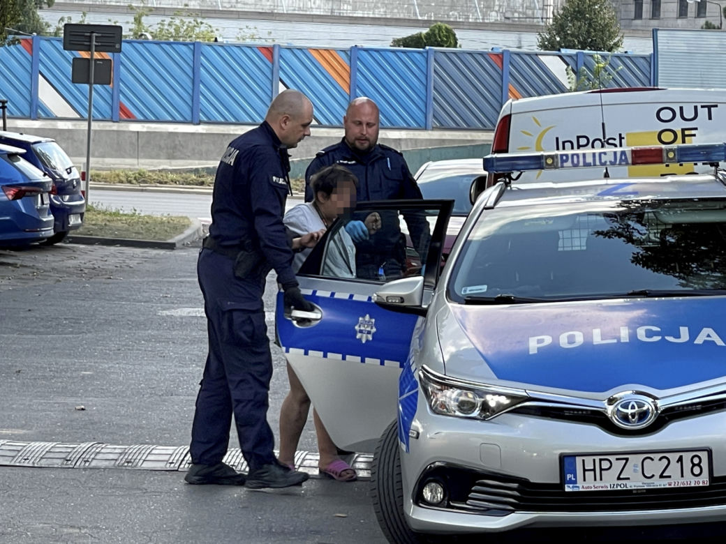 Ciało mężczyzny leżało w mieszkaniu a Woli. Zatrzymany 38-latek