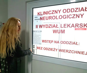 Anna Maleady partnerka Stana Borysa, odwiedza ukochanego w szpitalu