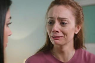 Panna młoda, odcinek 49: Oszukana Derya przeżywa załamanie i kieruje swój gniew przeciwko Hancer