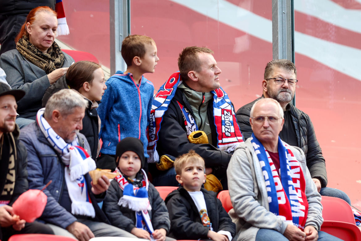 Zdjęcia kibiców i zawodników z derbów Górnego Śląska